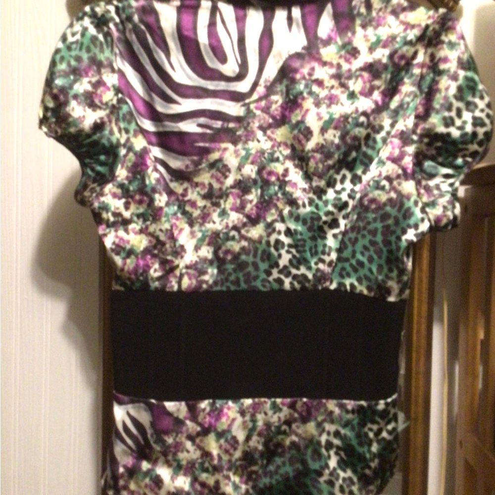 Vibrant, banded multi pattern blouse Womens M